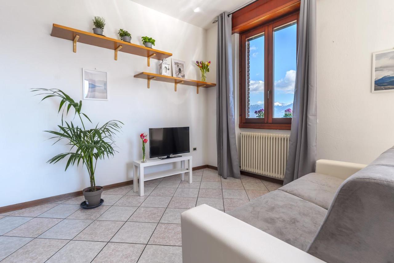 Incredibile Vista Sul Lago Di Como - Netflix E Free Wifi 杰拉拉廖 外观 照片